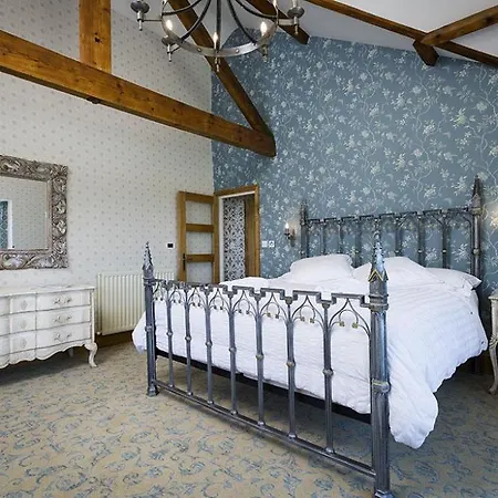 The Waternook Estate * Watermillock